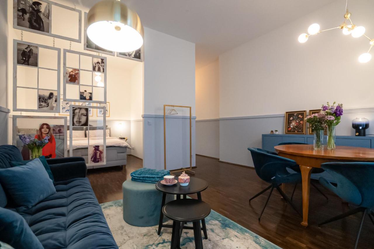 Designer Loft-Ferienwohnung Im Zentrum Mit Tiefgaragen-Parkplatz, Waschmaschine Und Privatterrasse Lipsko Exteriér fotografie