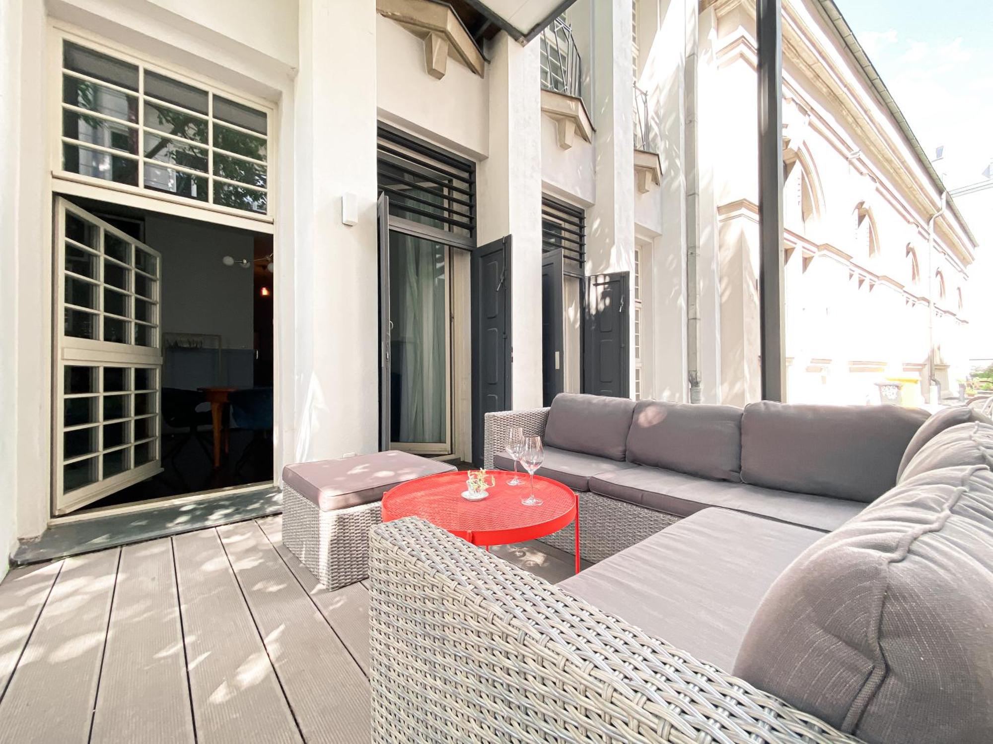 Designer Loft-Ferienwohnung Im Zentrum Mit Tiefgaragen-Parkplatz, Waschmaschine Und Privatterrasse Lipsko Exteriér fotografie